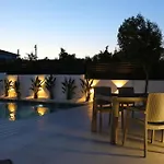 Villa Oez *
