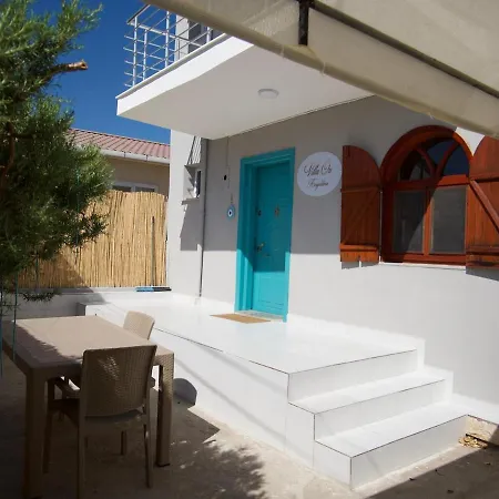 Oez Villa *