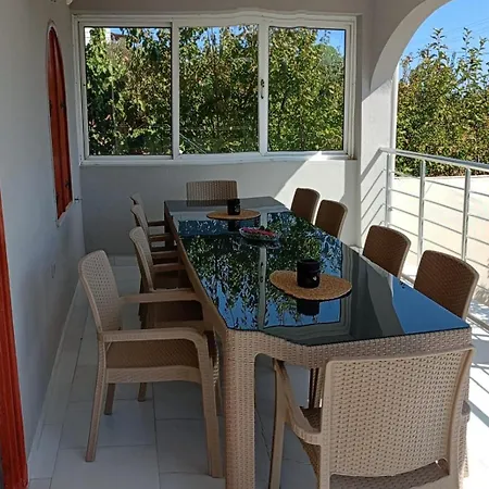 Villa Oez *