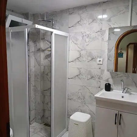 Oez Villa *