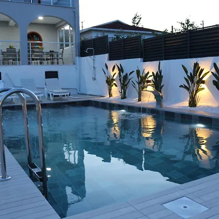 Oez Villa *