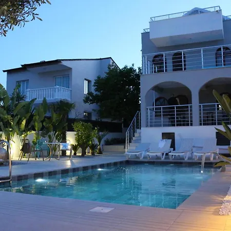 Oez Villa